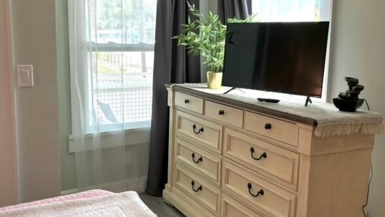 Photo of Bedroom in Historic Uptown
