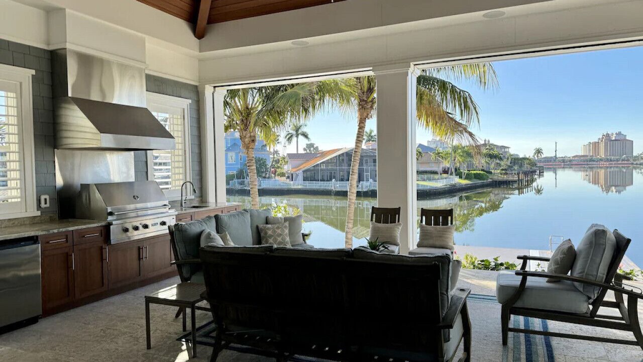 Photo of Outdoor in Vanderbilt Beach
