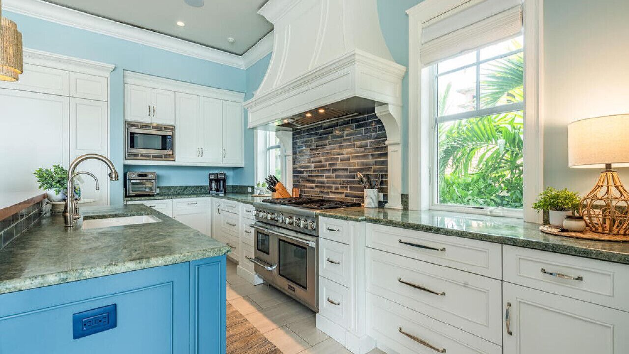 Photo of Kitchen in Vanderbilt Beach