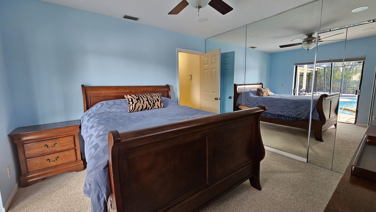 Photo of Bedroom in Deerfield Beach