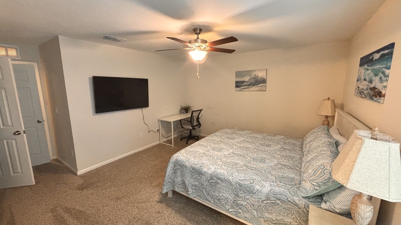 Photo of Bedroom in Northside