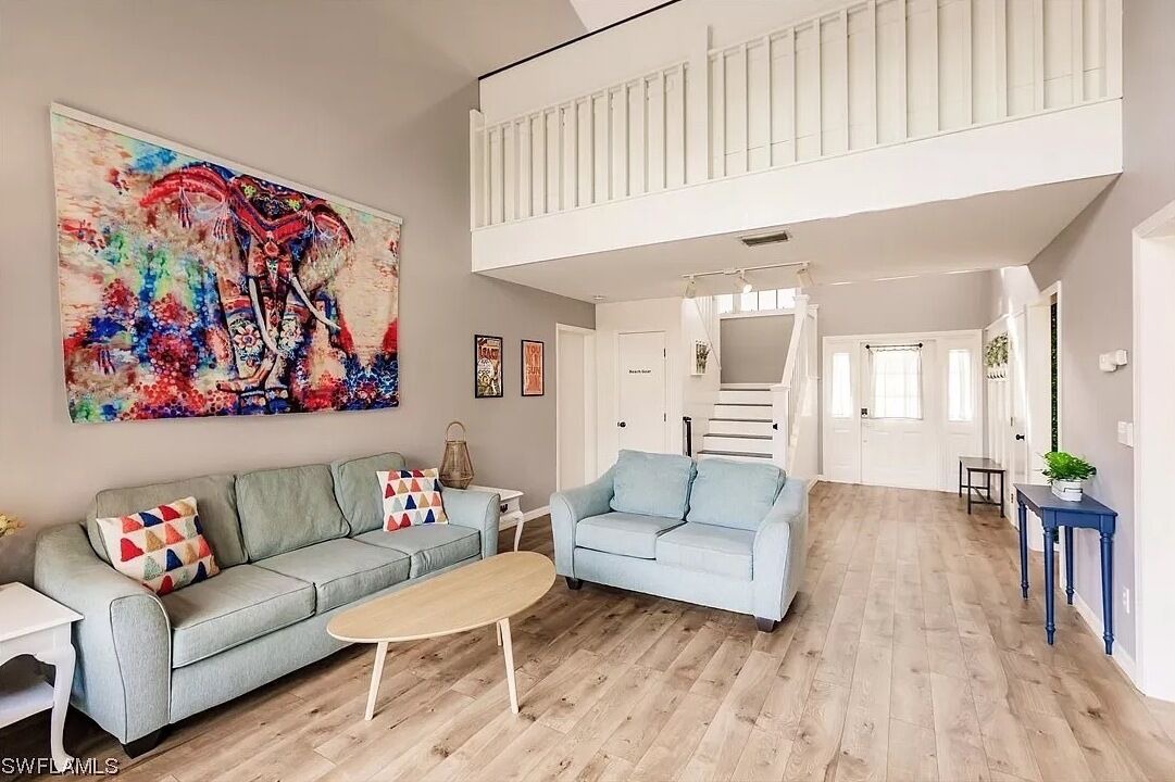 Photo of Livingroom in San Carlos Park