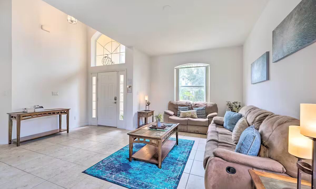 Photo of Livingroom in Crystal Cove