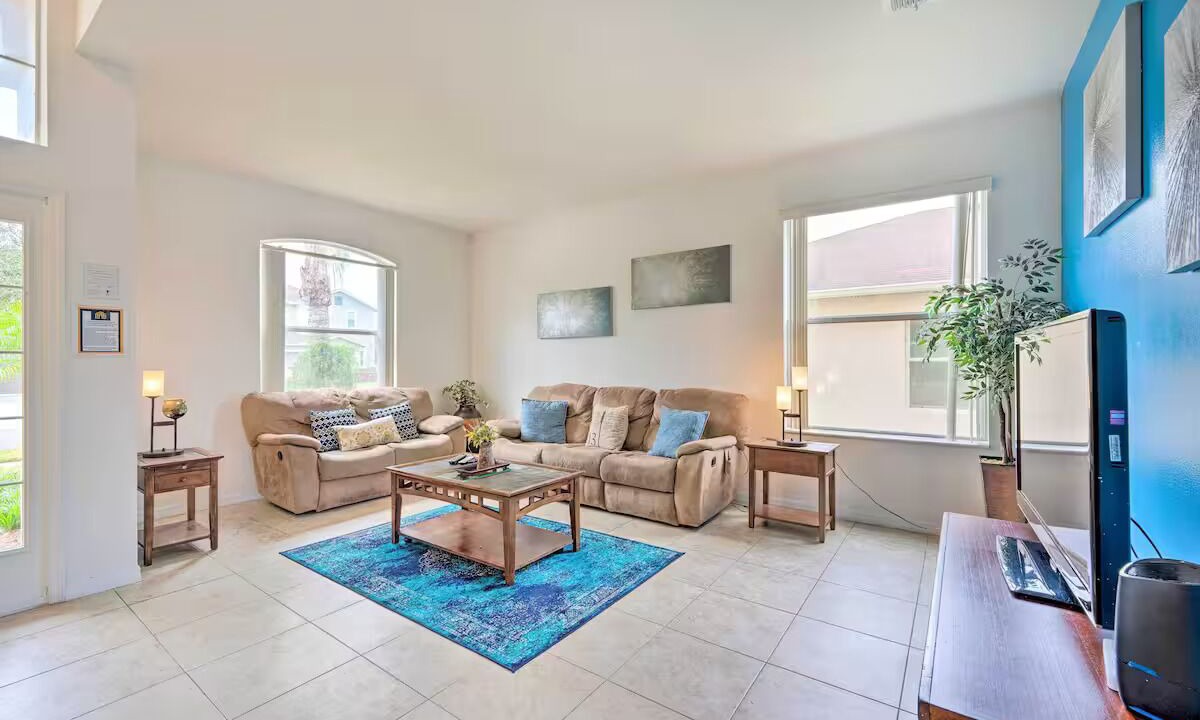 Photo of Livingroom in Crystal Cove