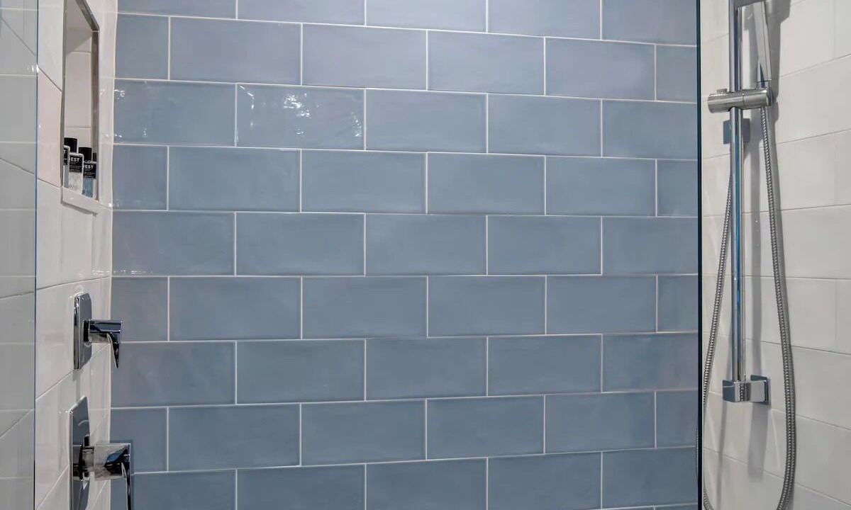Photo of Bathroom in Jupiter Dunes