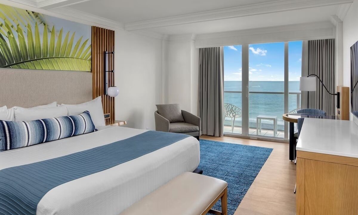 Photo of Bedroom in Jupiter Dunes