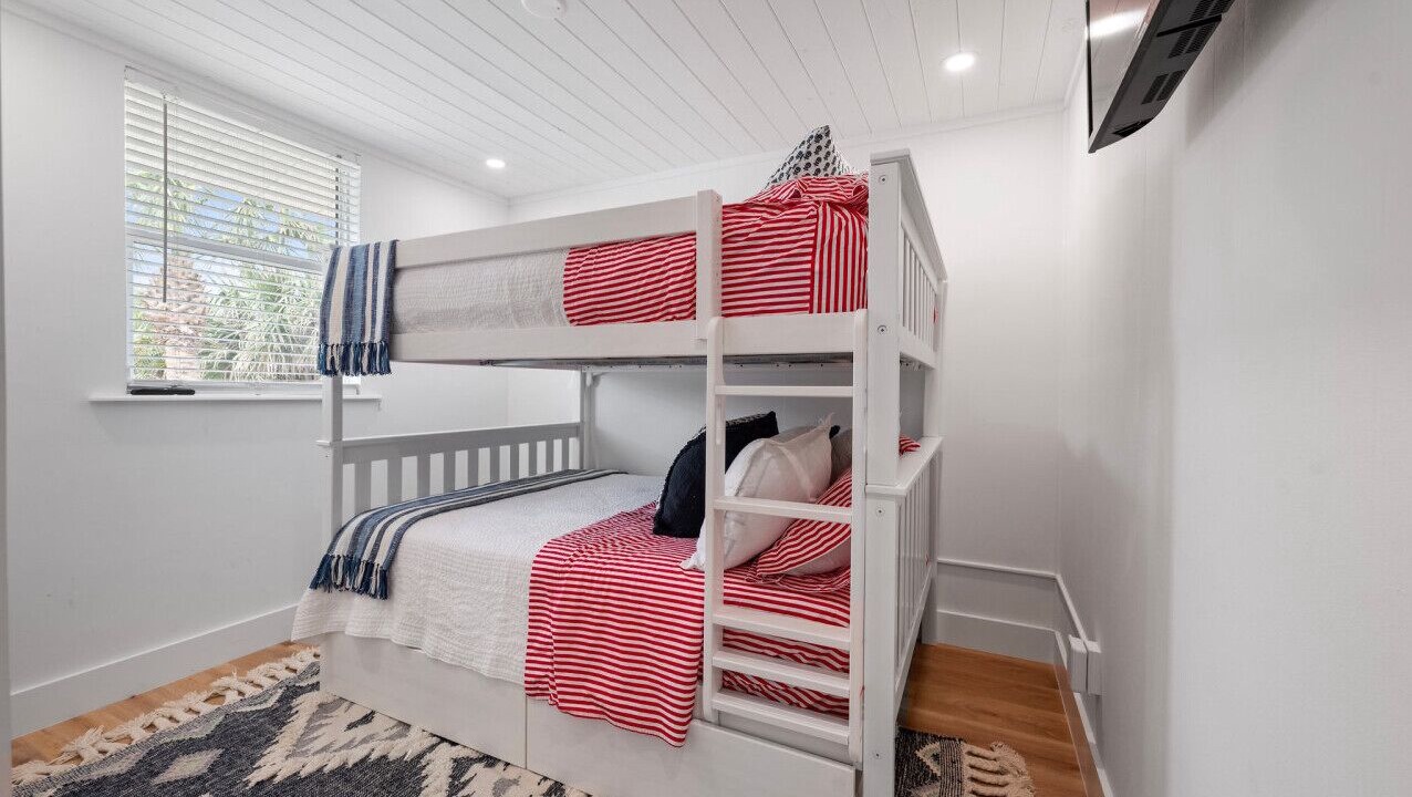 Photo of Bedroom in Cocoa Beach