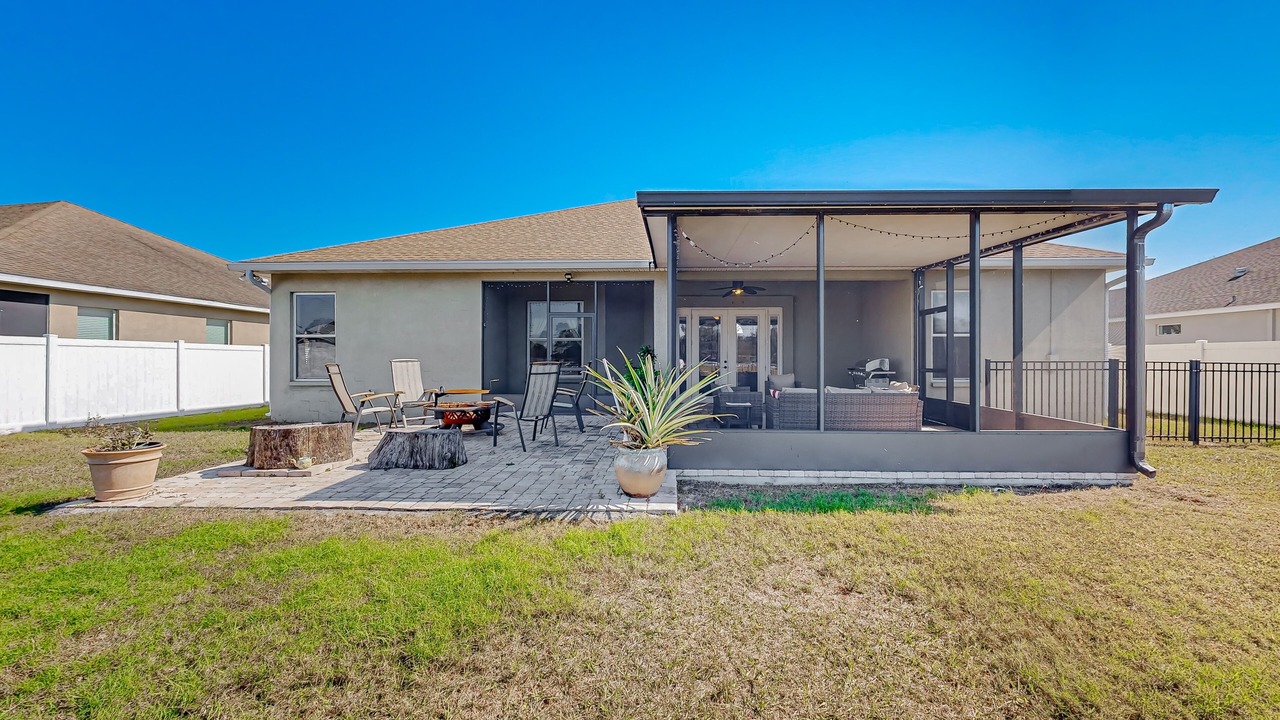Photo of Patio Balcony in Plant City