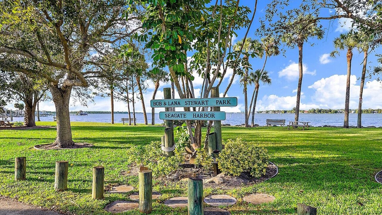 Photo of Others in Palm City