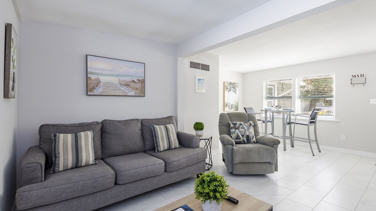 Photo of Livingroom in North Trail
