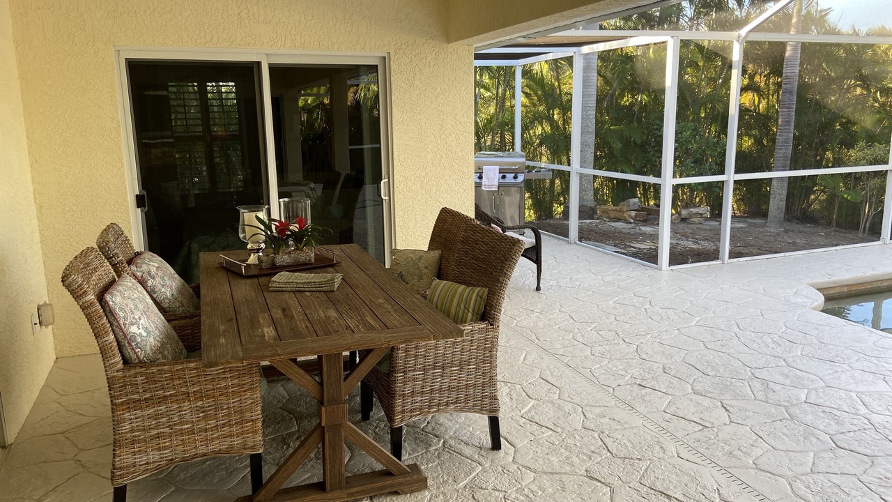 Photo of Outdoor in Pine Island Center