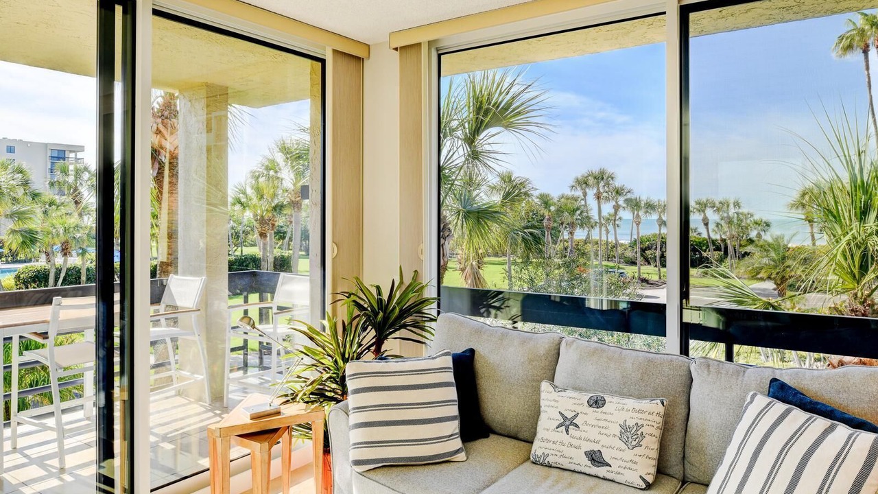 Photo of Livingroom in Longboat Key