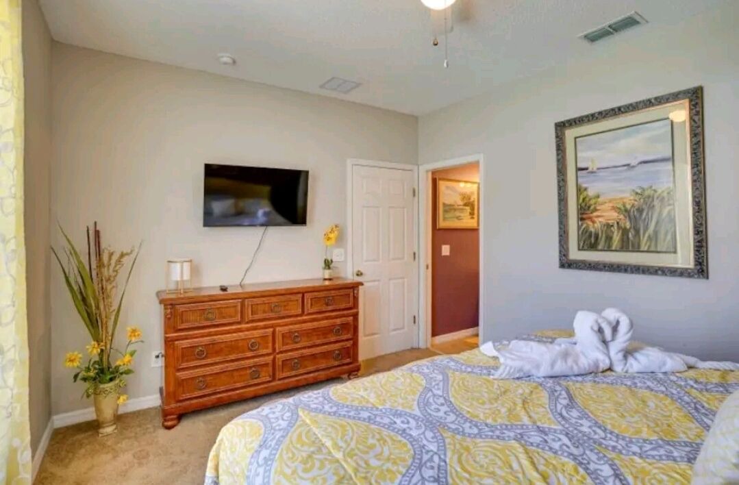 Photo of Bedroom in Sunset Ridge