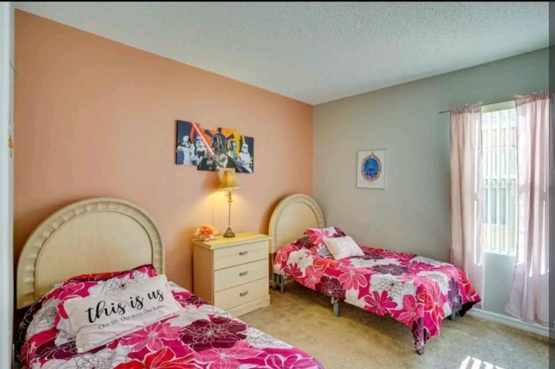 Photo of Bedroom in Sunset Ridge