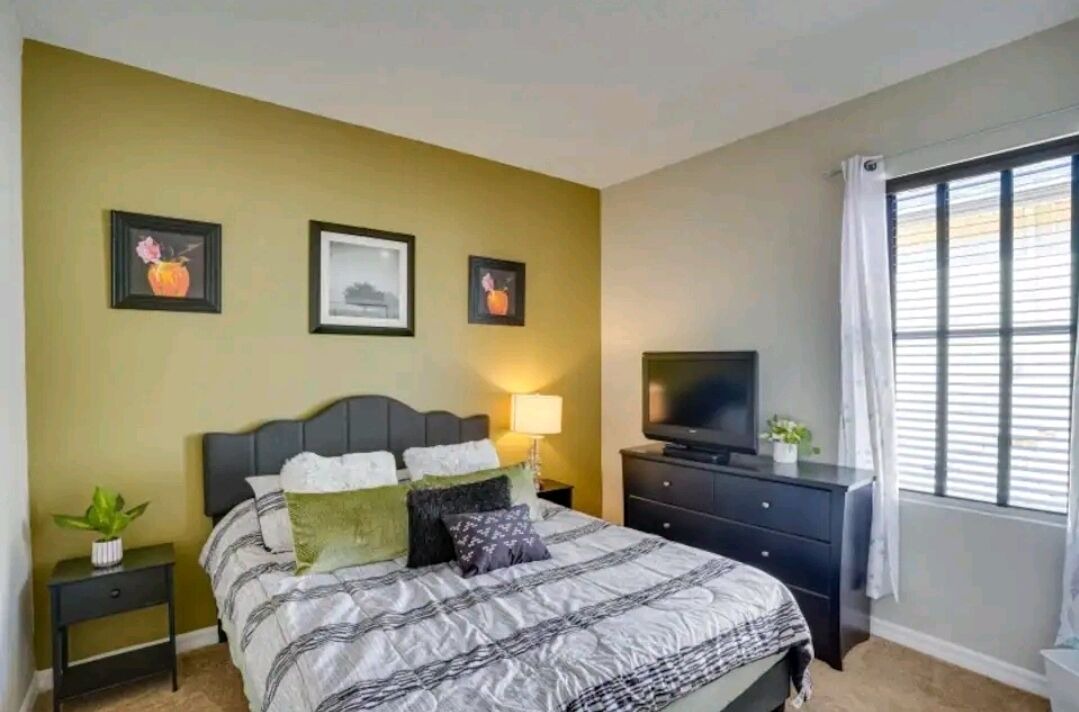 Photo of Bedroom in Sunset Ridge
