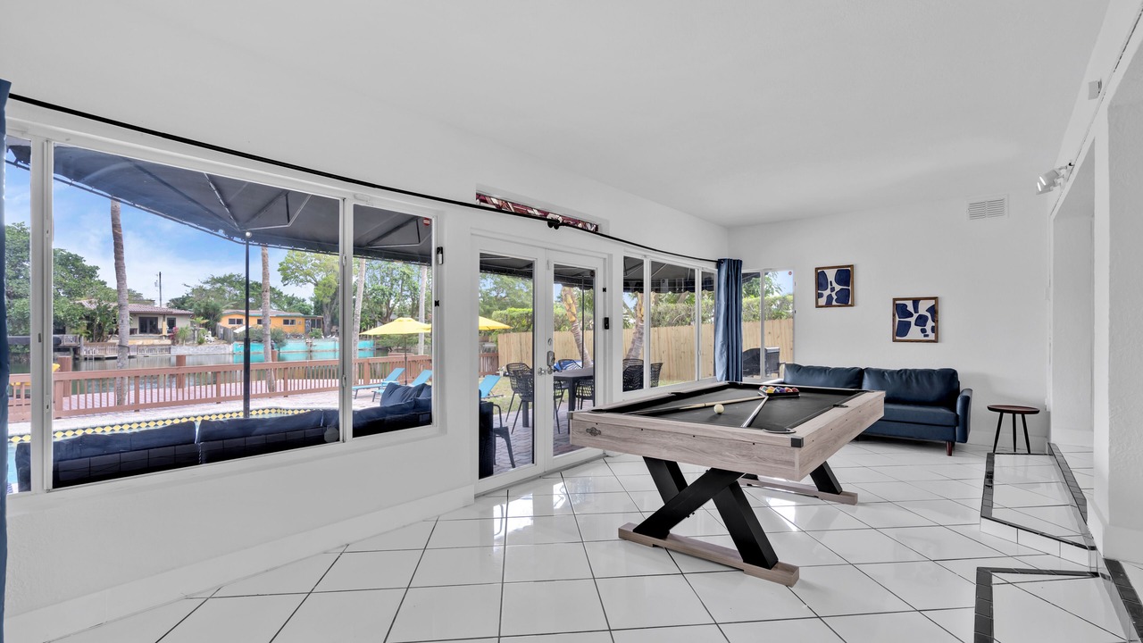 Photo of Bedroom in Poinsettia Heights