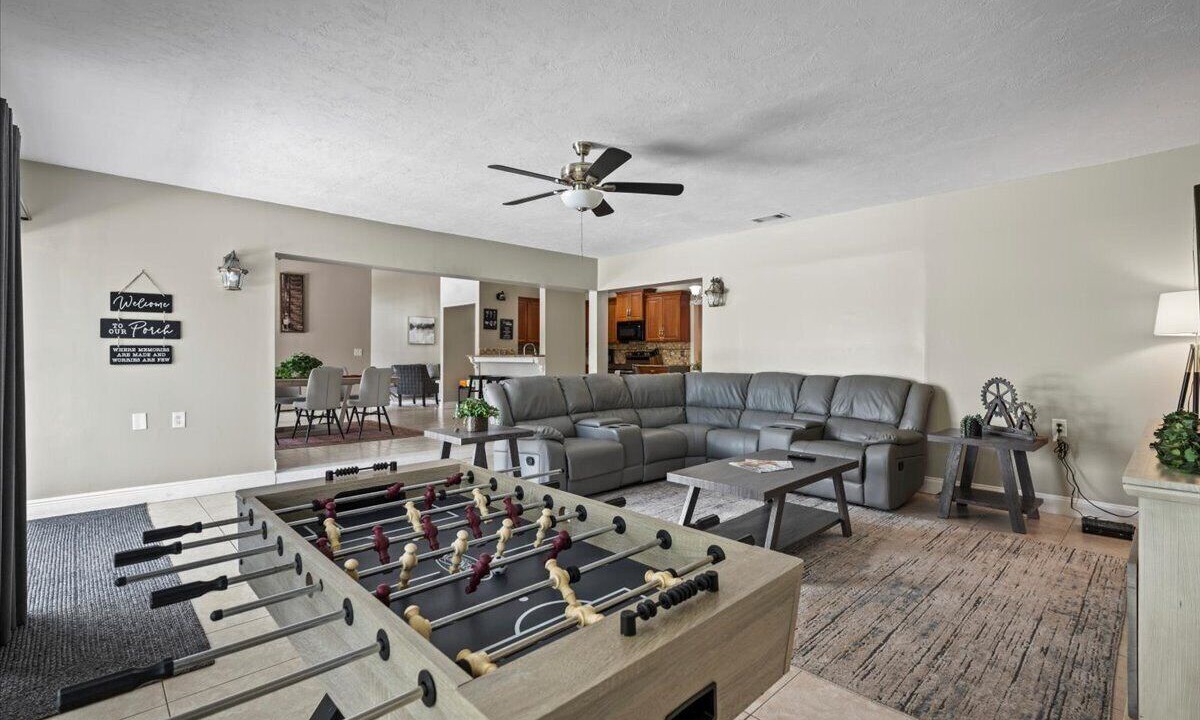 Photo of Bedroom in Greenview Shores