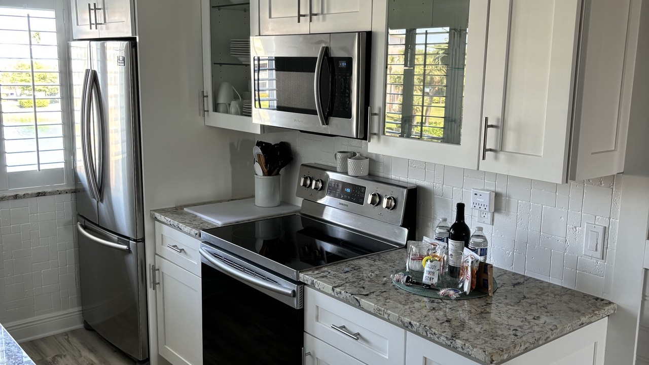 Photo of Kitchen in Jupiter Bay