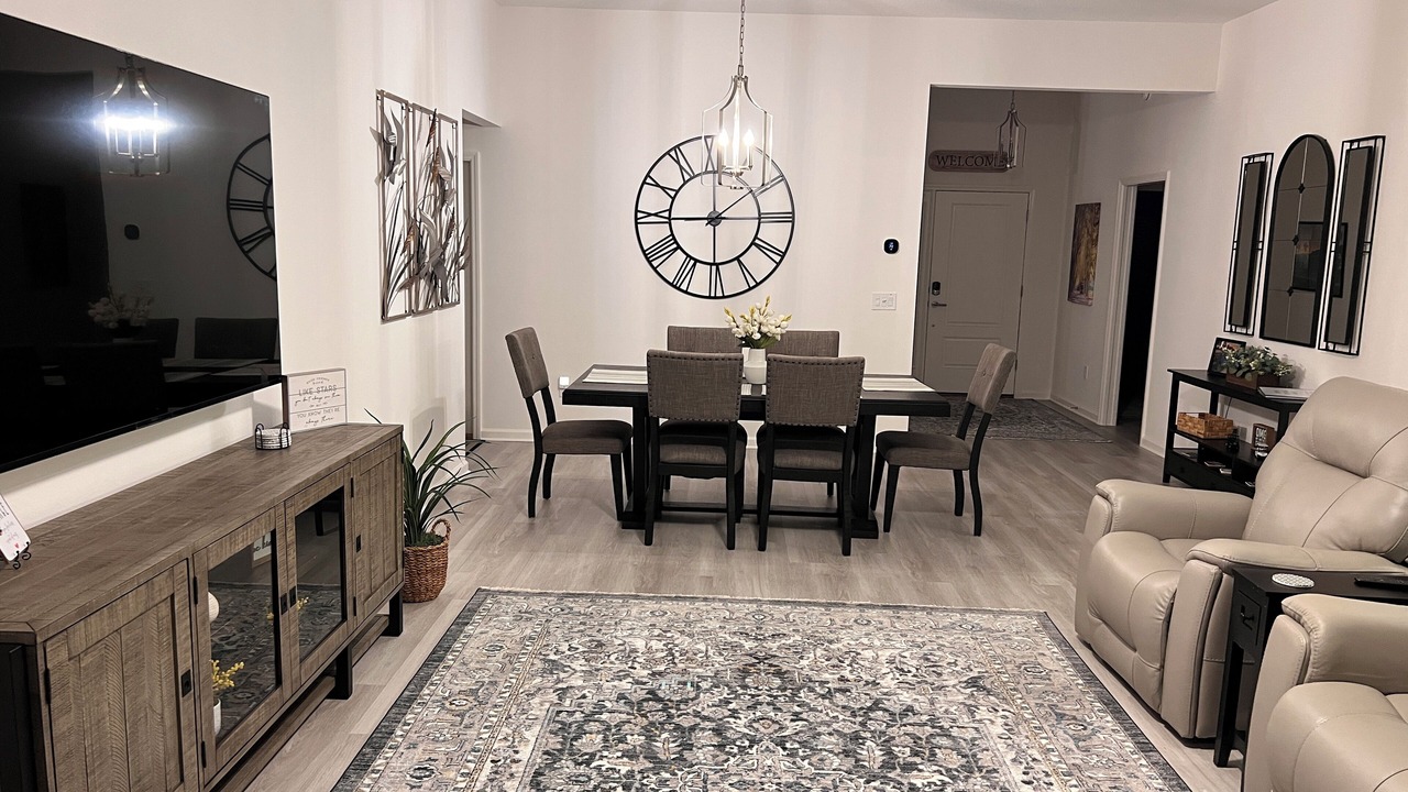 Photo of Bedroom in Okahumpka