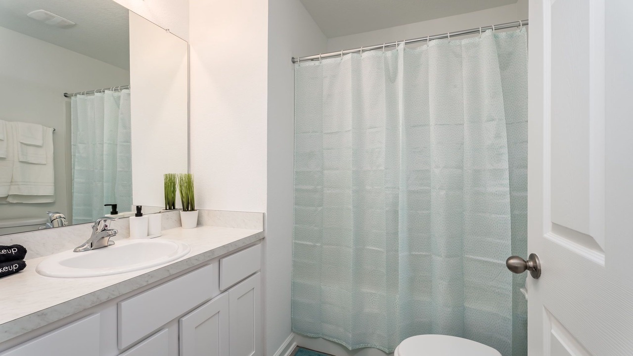 Photo of Bathroom in Baymeadows