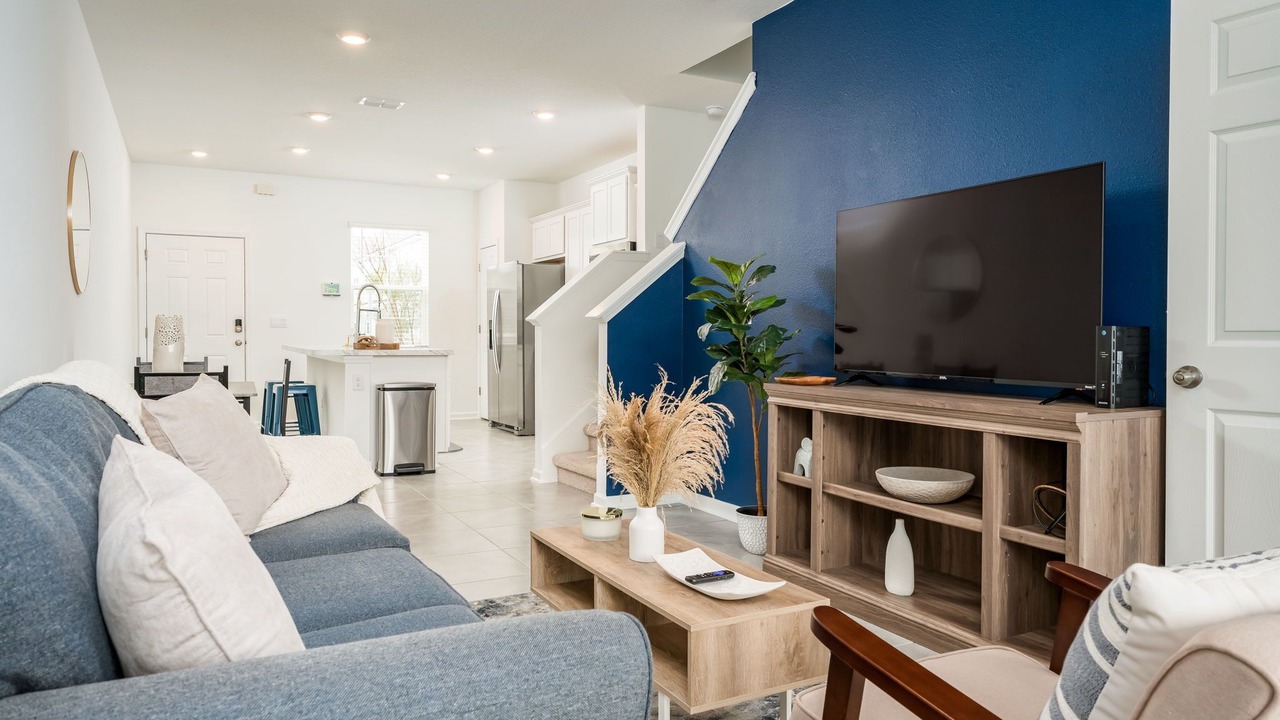 Photo of Livingroom in Baymeadows