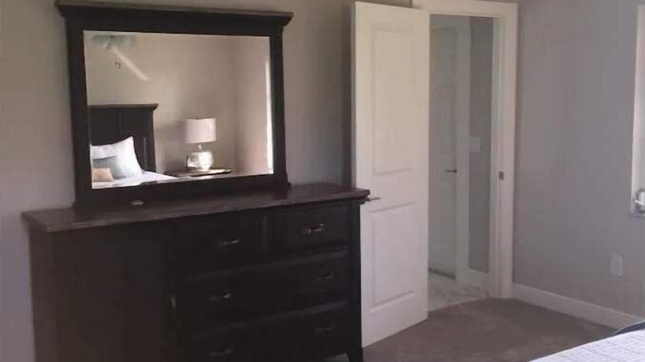 Photo of Bedroom in Edgewater