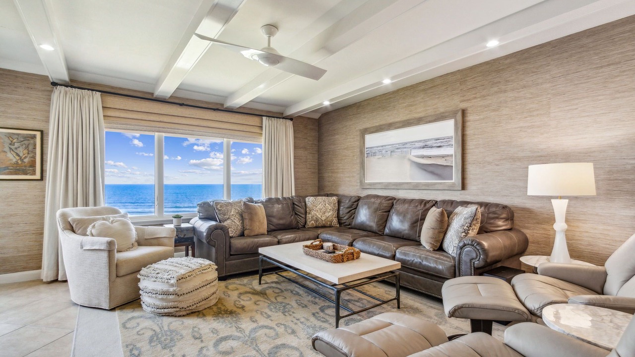 Photo of Livingroom in Fernandina Beach