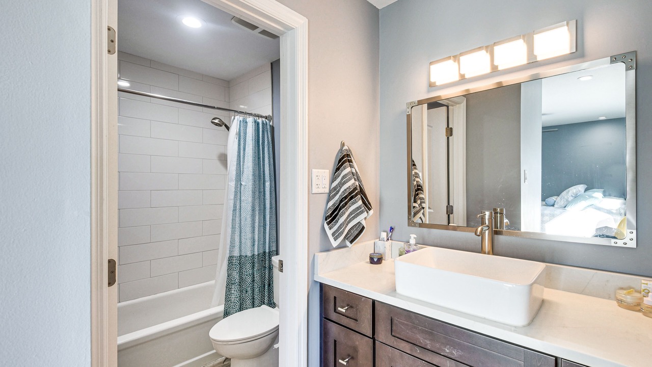 Photo of Bathroom in Palm Harbor