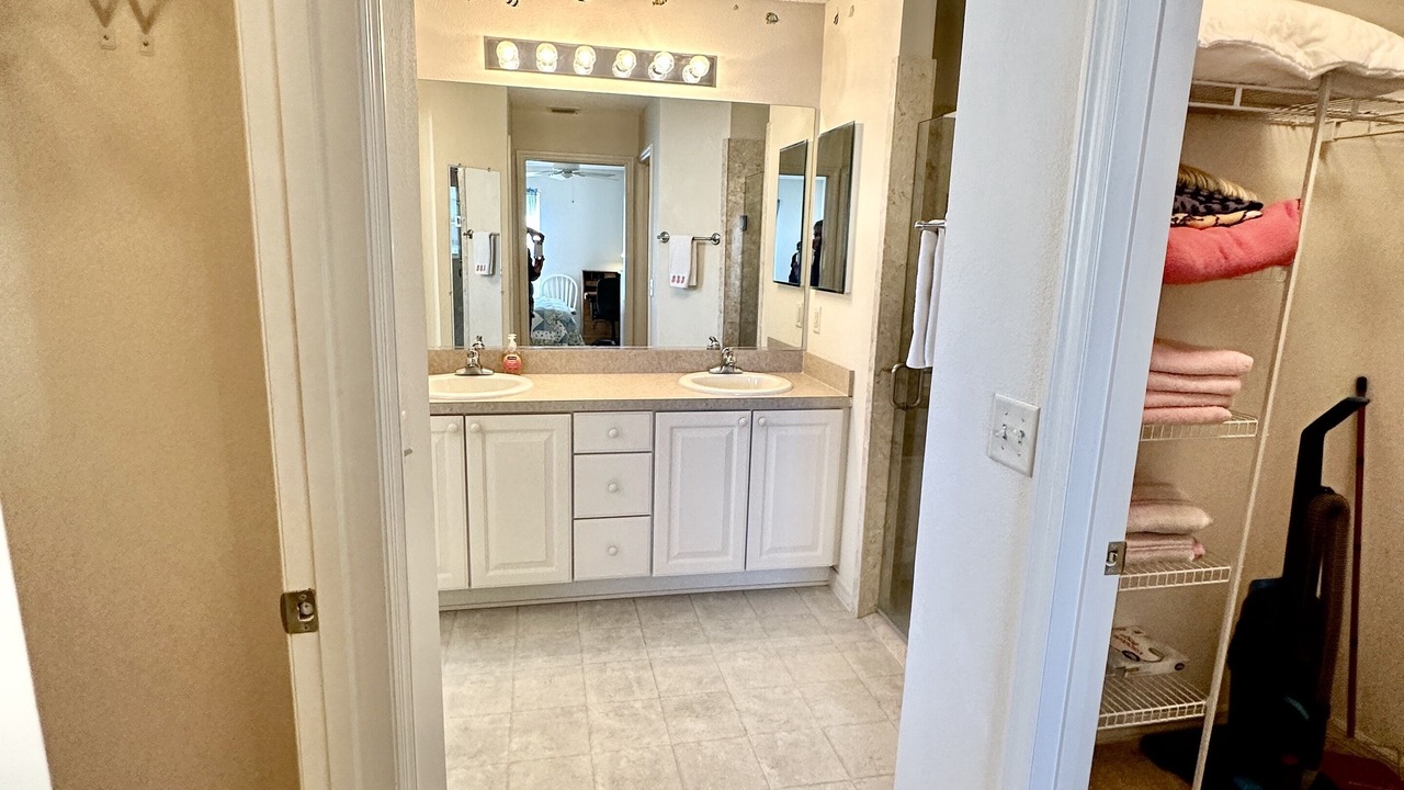 Photo of Bathroom in Lynnhaven