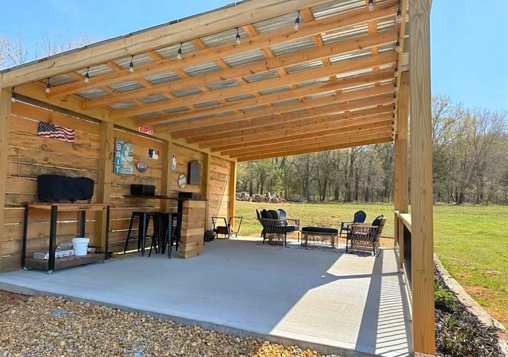 Photo of Patio Balcony in Groveoak