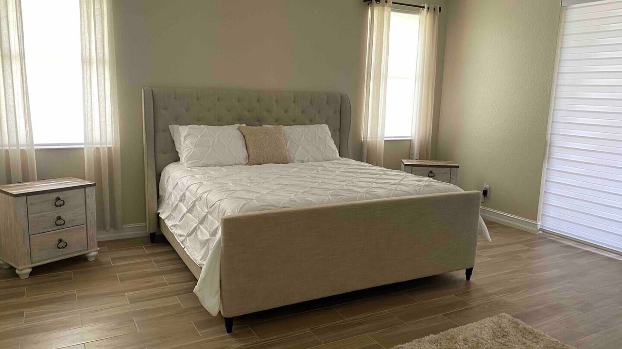 Photo of Bedroom in Naples