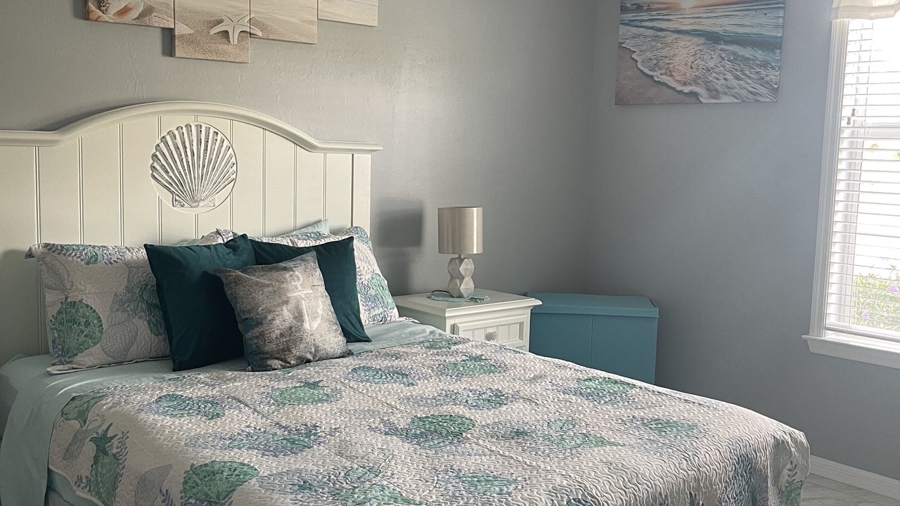 Photo of Bedroom in Ave Maria