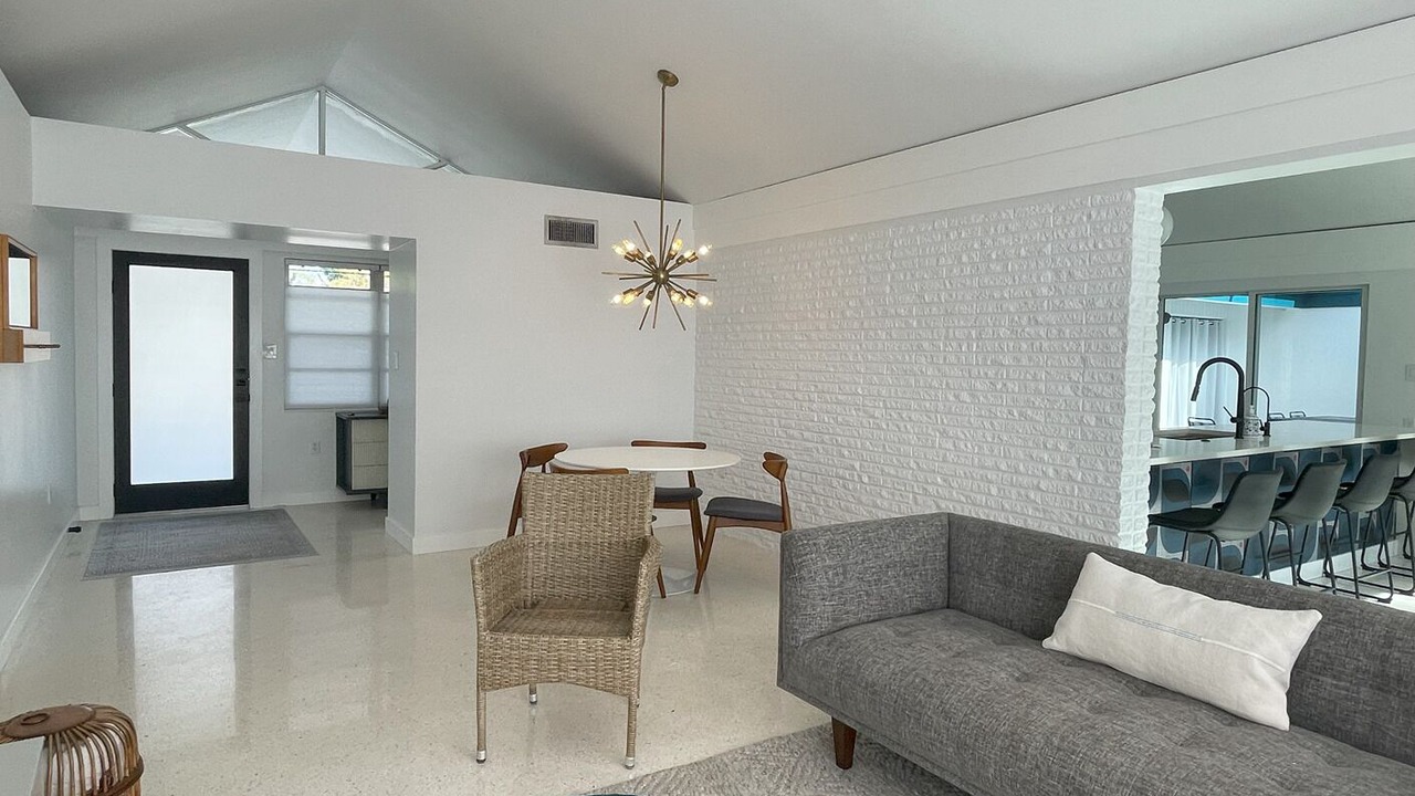 Photo of Bedroom in Harbor Hills