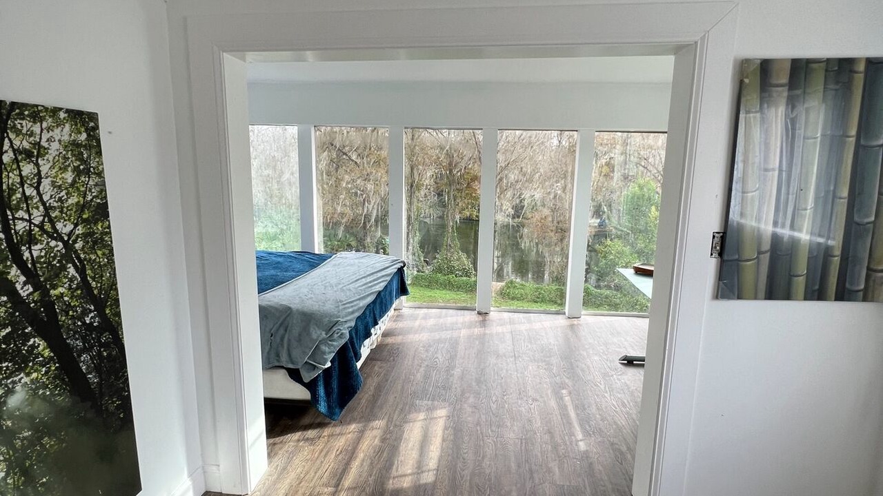 Photo of Bedroom in Dunnellon
