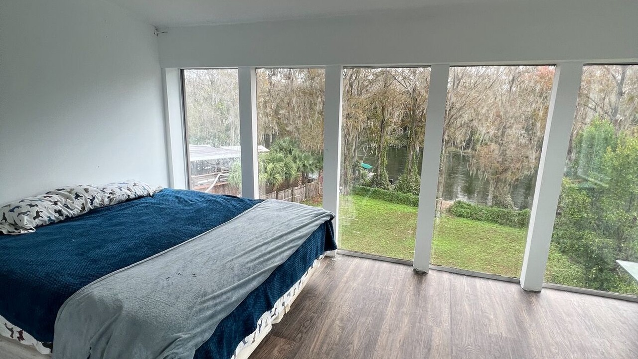 Photo of Bedroom in Dunnellon