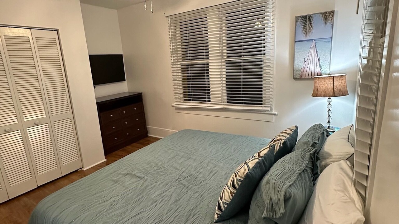 Photo of Bedroom in Historic District