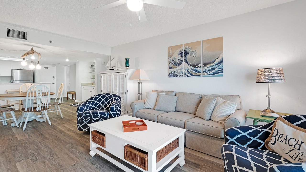 Photo of Livingroom in Ormond-by-the-Sea