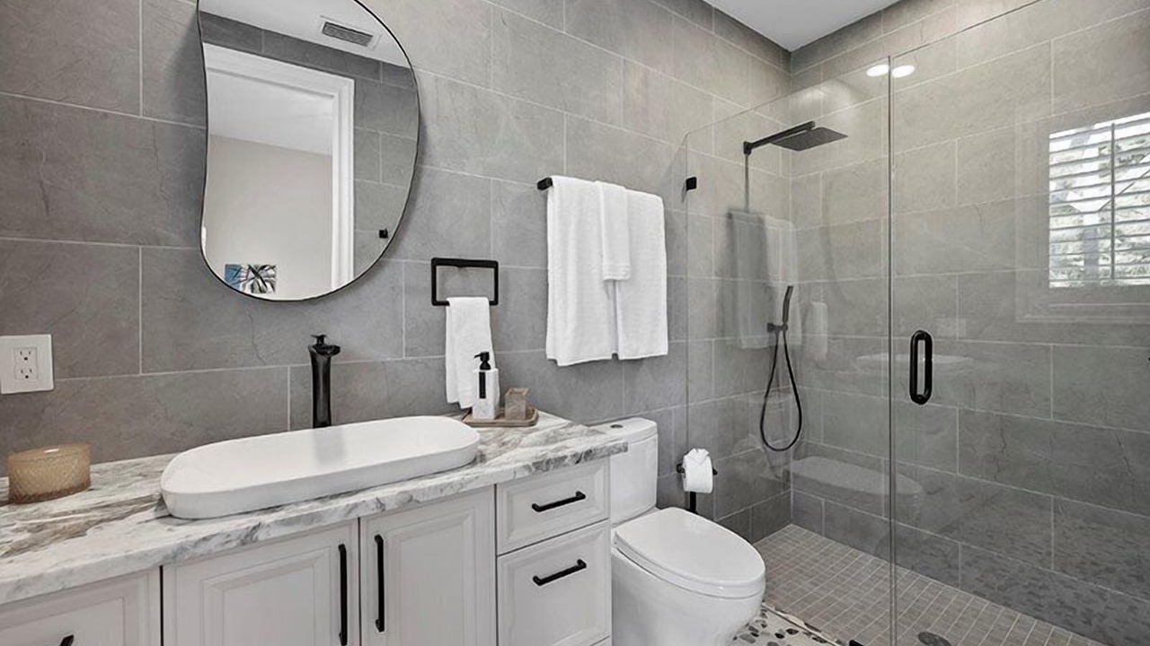 Photo of Bathroom in Pine Ridge