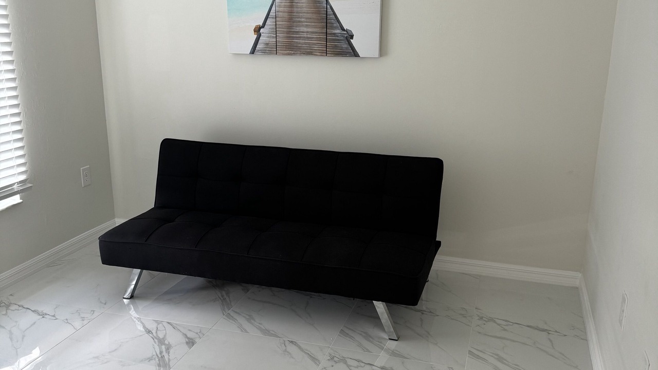 Photo of Livingroom in Lehigh Acres