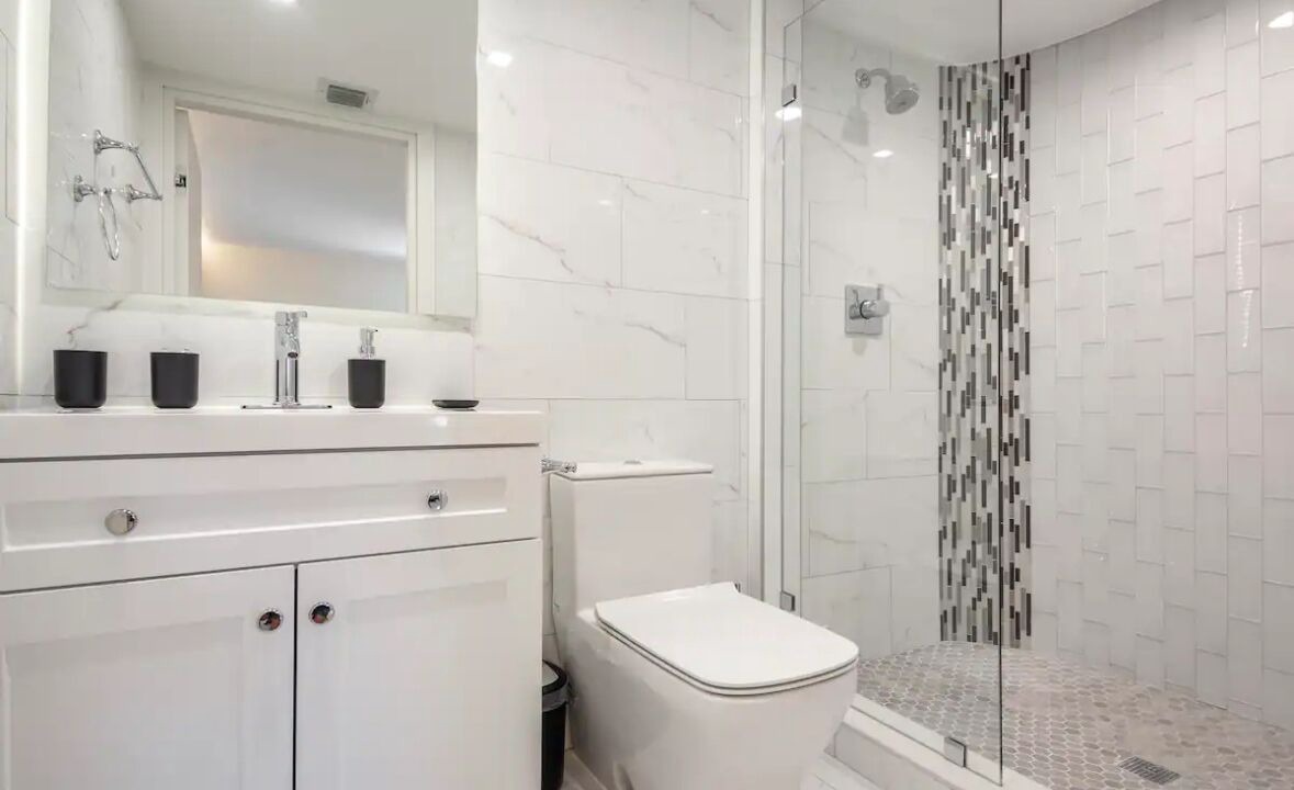 Photo of Bathroom in South Pointe