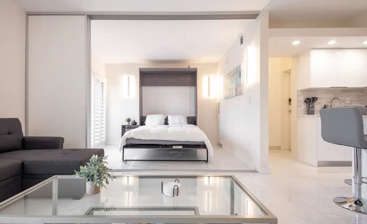 Photo of Bedroom in South Pointe