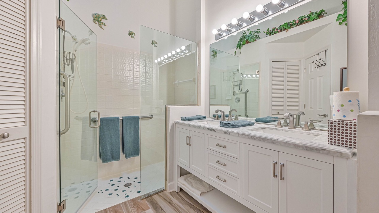 Photo of Bathroom in Estero