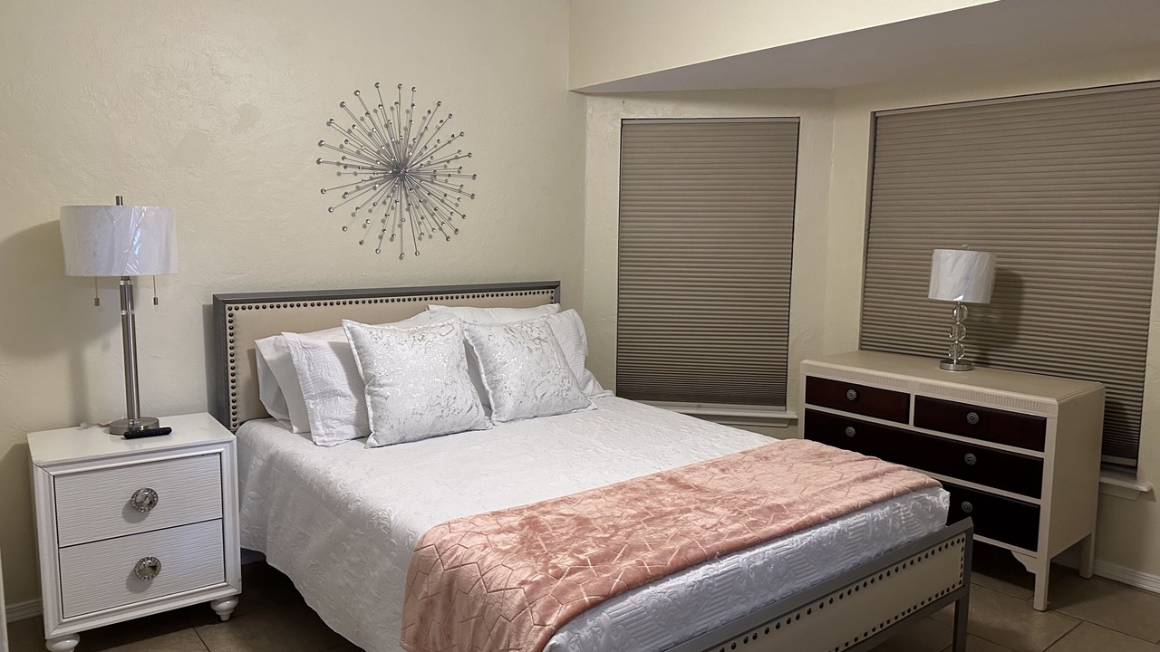 Photo of Bedroom in Sandalwood