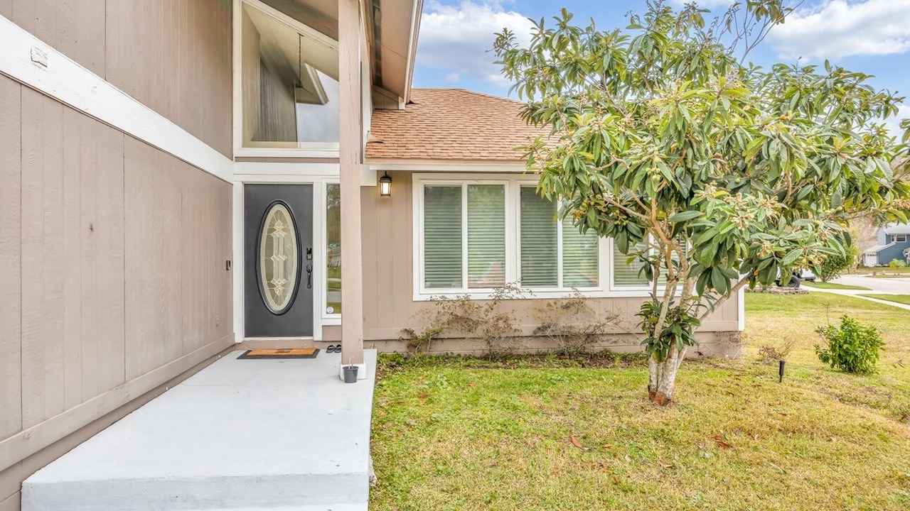 Photo of Outdoor in Golden Glades - The Woods