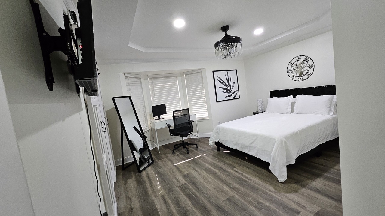 Photo of Bedroom in Northside
