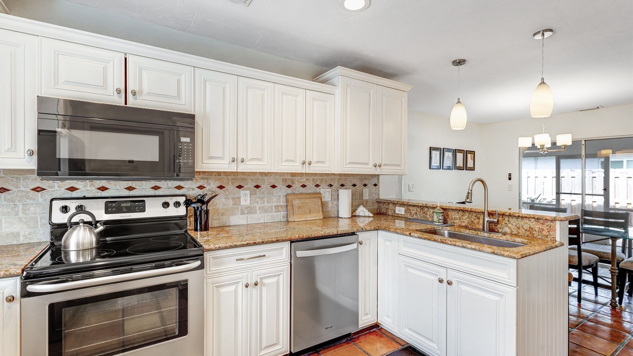 Photo of Kitchen in Naples Park