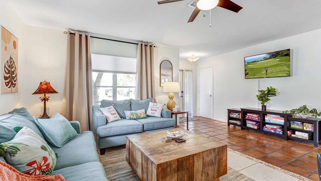 Photo of Livingroom in Naples Park