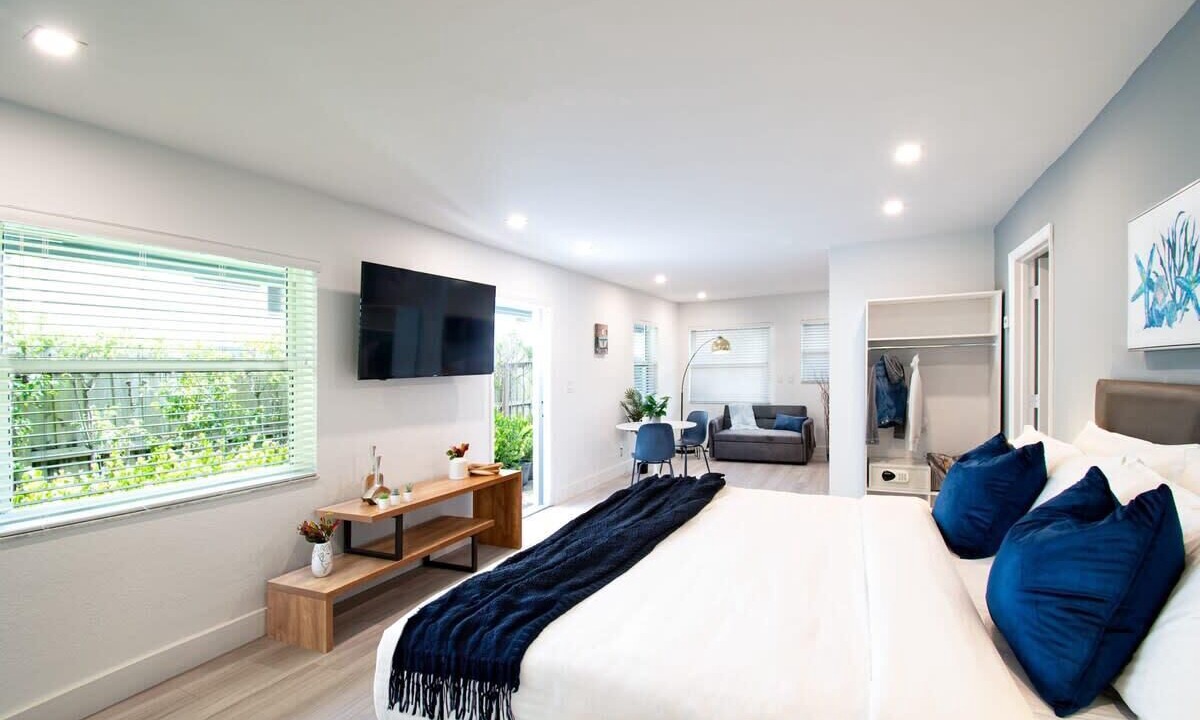 Photo of Bedroom in Poinciana Park