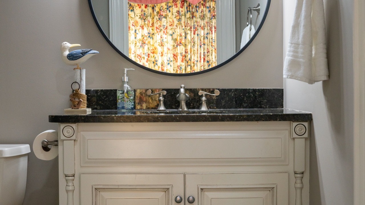 Photo of Bathroom in LaGrange