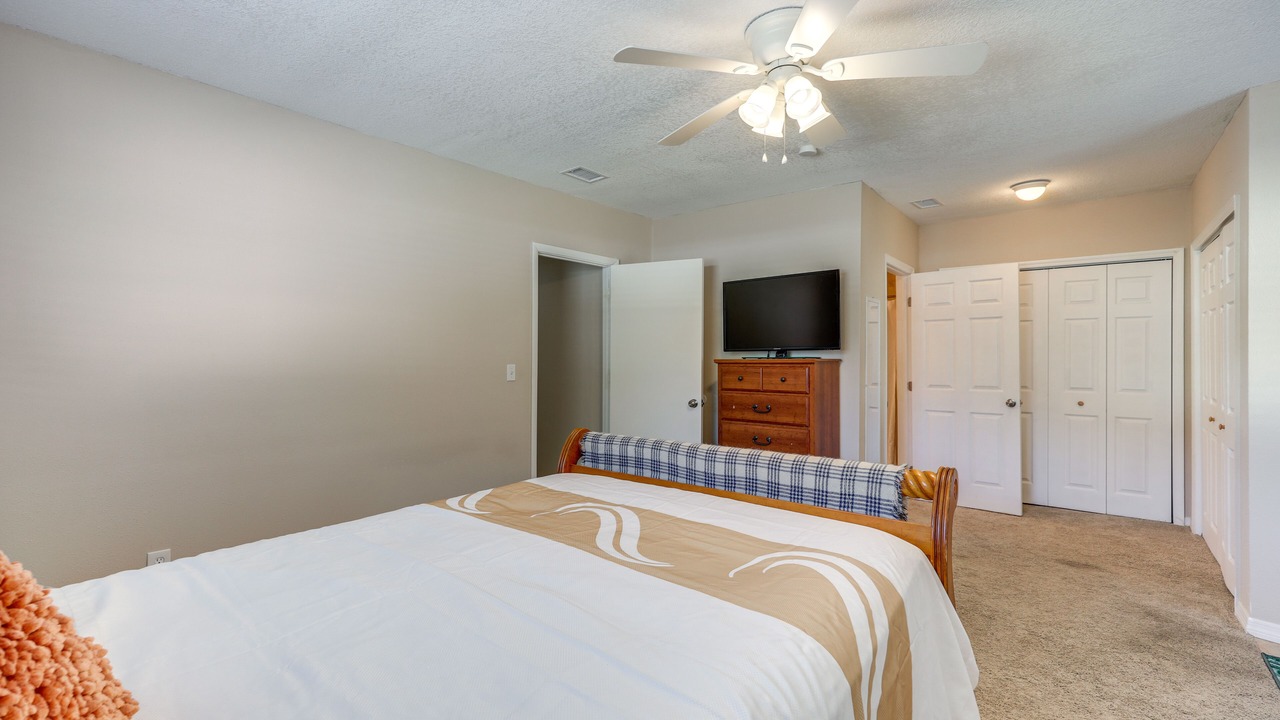 Photo of Bedroom in Northside
